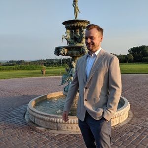 Meet your Posher, Nick